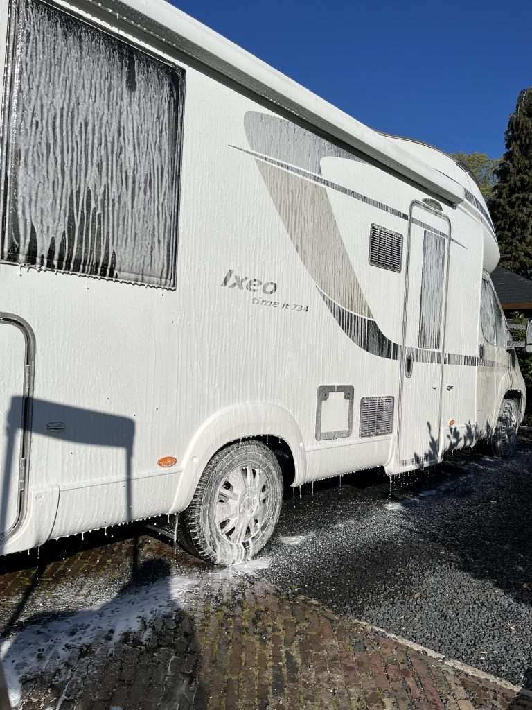 Caravans & Campers reinigen